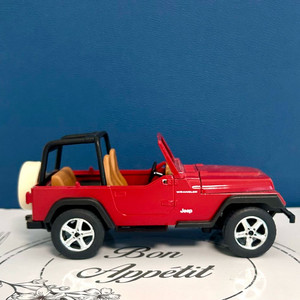 빈티지 솔리도(Solido) 1/18스캐일 지프 랭글러 모델