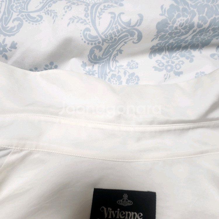 비비안웨스트우드 화이트 셔츠--6