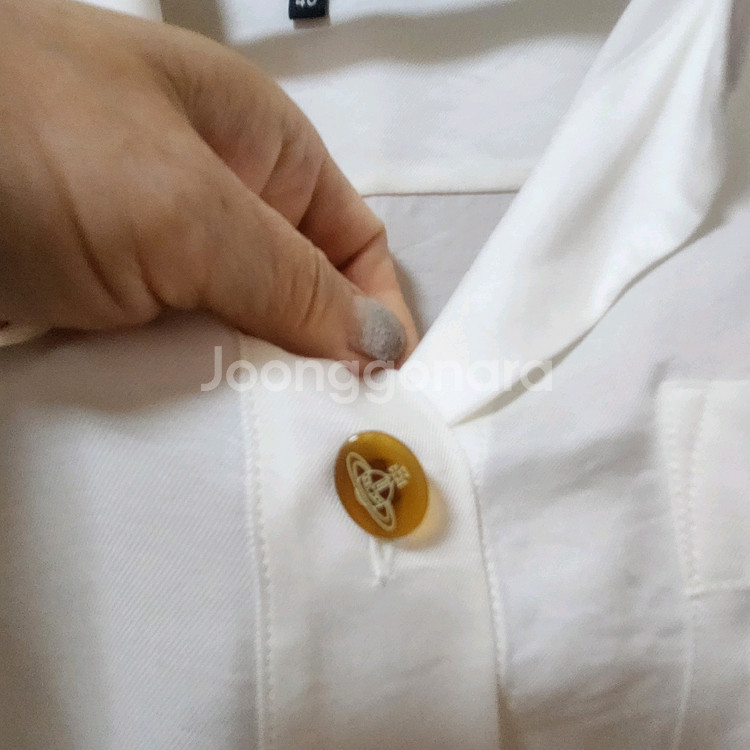 비비안웨스트우드 화이트 셔츠--2