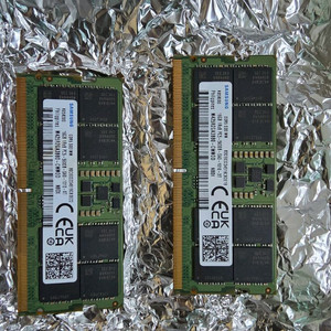 삼성 DDR5 5600 노트북 16g 2개 팝니다.