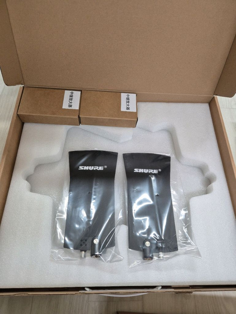 Shure 무선안테나 증폭기 UA848(8채널)--2