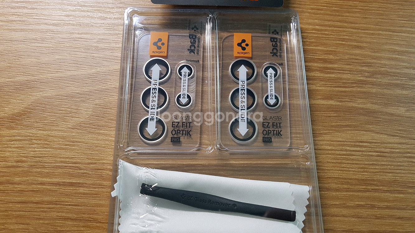 갤럭시S24 울트라 슈피겐 렌즈커버--1