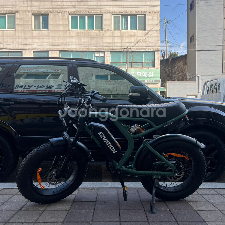 신품급 이지베이션 BS 슬릭 자토바이 전기자전거 팝니다.--0