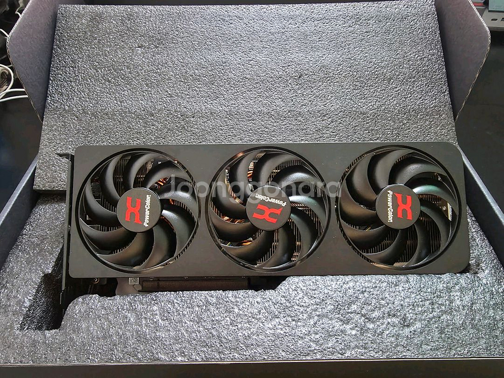 파워컬러 rx 9070 reaper 팔아요..--0