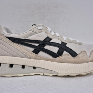 아식스 남성 운동화 270