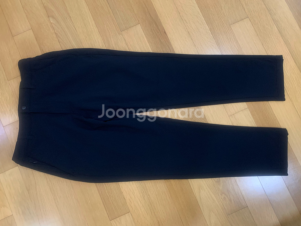 유니클로 남성 웜스트레치팬츠 바지 31.5인치 까지 미착용--0