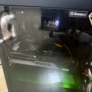 라이젠 5600 + 2070s 컴퓨터 본체 판매합니다.