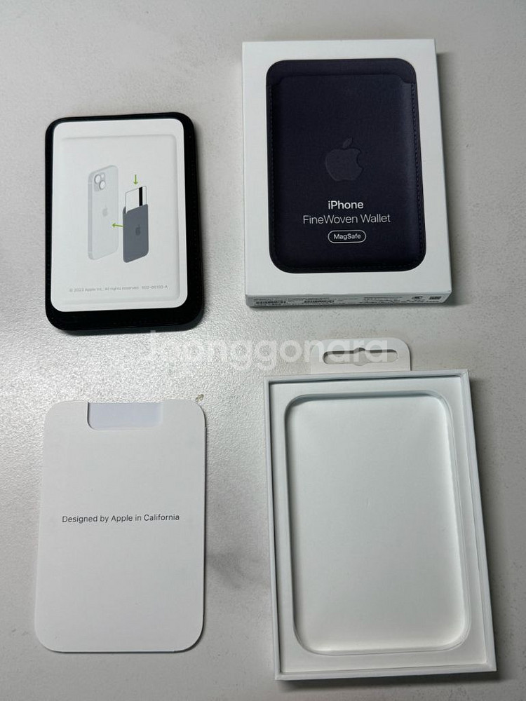 [S급] 애플 정품 맥세이프 카드 지갑--2