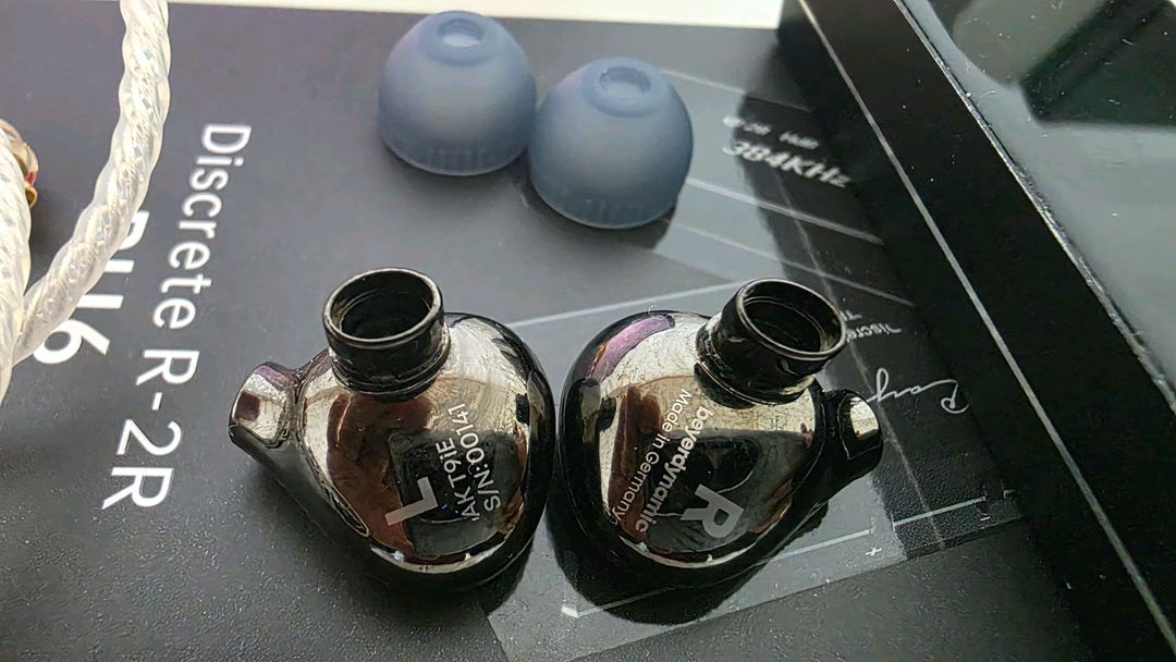 아스텔앤컨 T9ie , MEZZE MMCX CABLE , CAYIN RU6 DAP--1