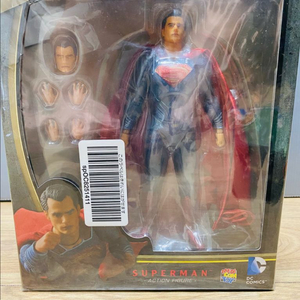 슈퍼맨 나이트메어베트맨 마펙스 피규어