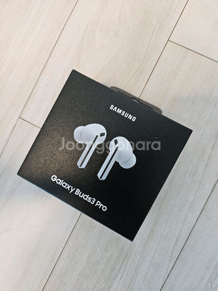 삼성 갤럭시 버즈3 프로 화이트--1