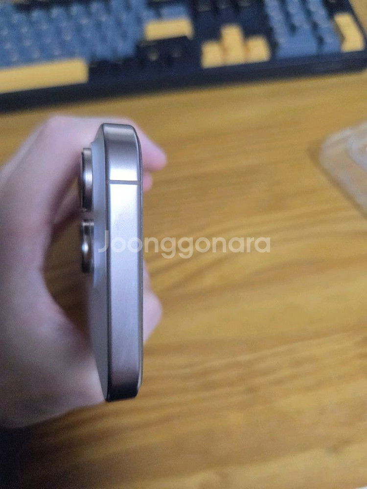 (개인)아이폰16프로 데저트 티타늄 256기가--5