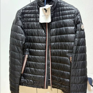 몽클레어 다니엘 남성패딩 4