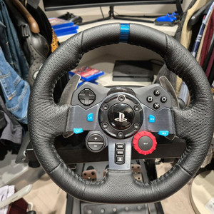 로지텍 g29 레이싱휠및 거치대