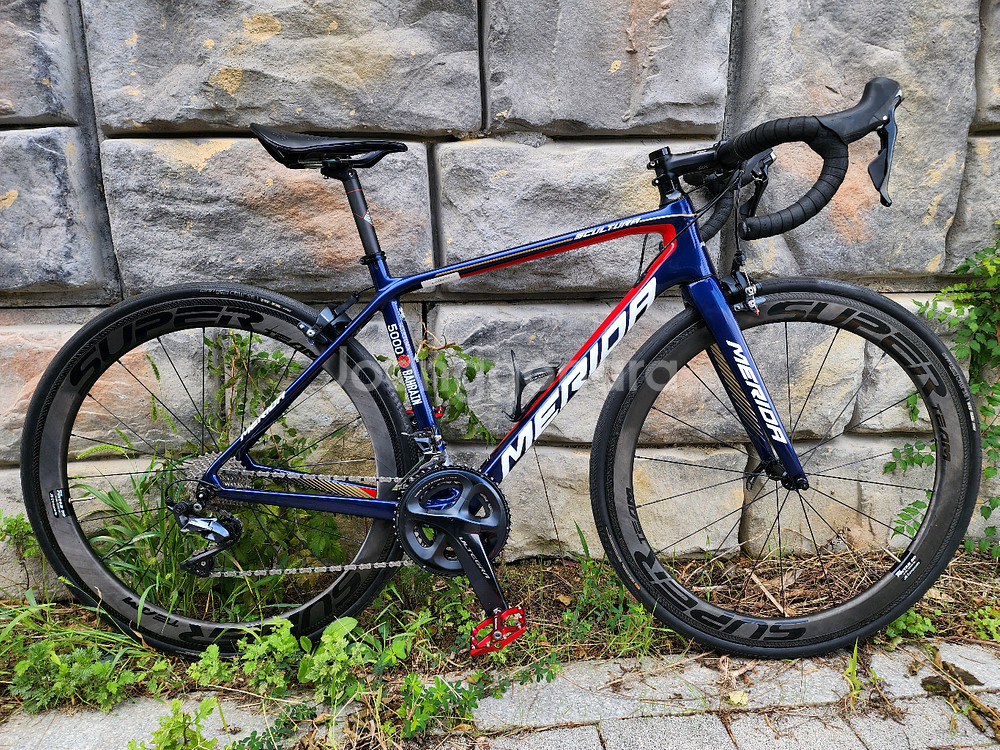 2018 메리다 스컬트라5000 팀바레인 판매합니다--1