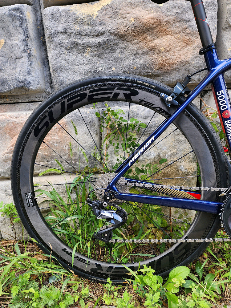 2018 메리다 스컬트라5000 팀바레인 판매합니다--8