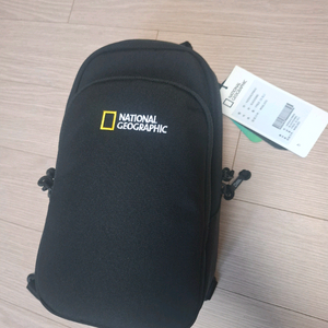 내셔널지오그래픽 슬링백