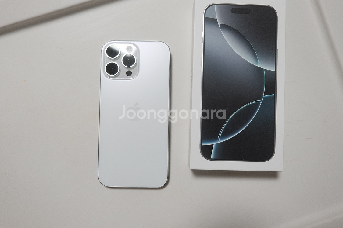 아이폰 16 프로 맥스 화이트 티타늄 256GB 홍콩판--1