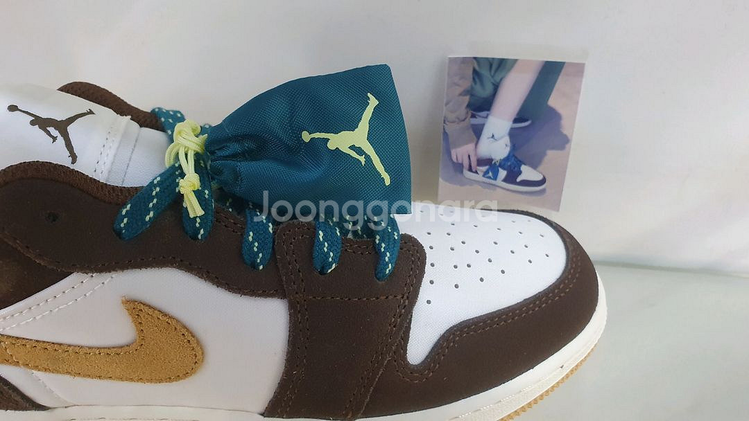 조던1 로우 카카오와우 240 새상품--1