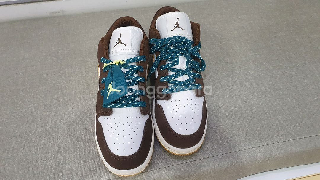 조던1 로우 카카오와우 240 새상품--2