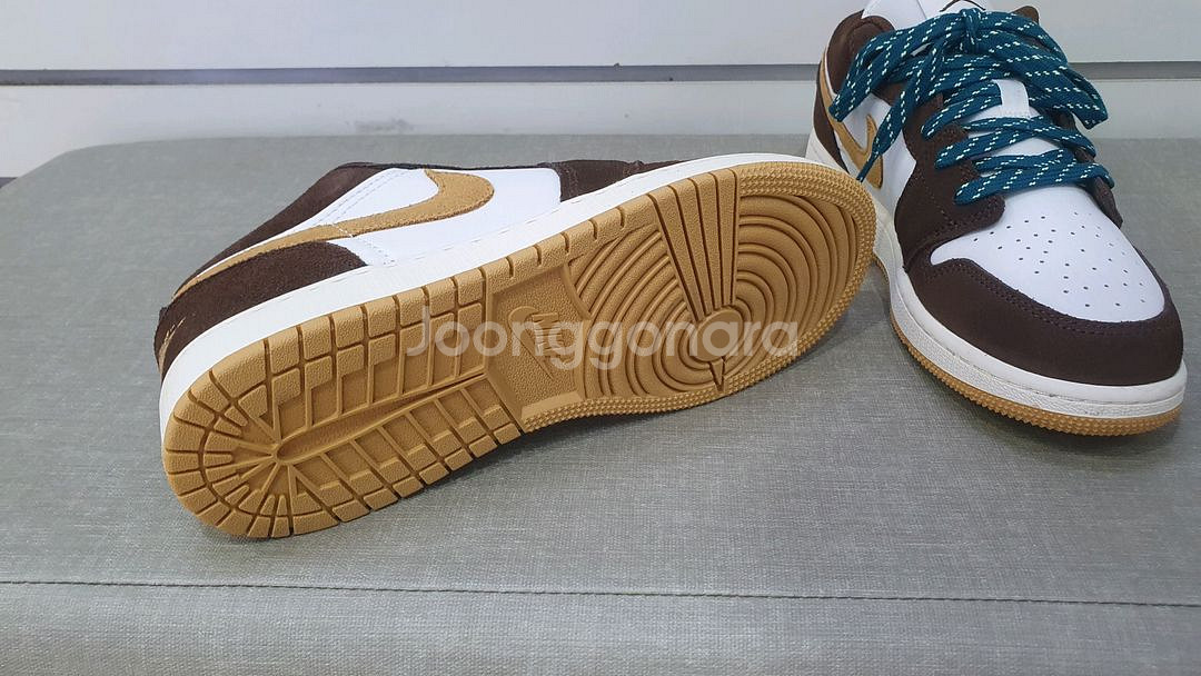 조던1 로우 카카오와우 240 새상품--8