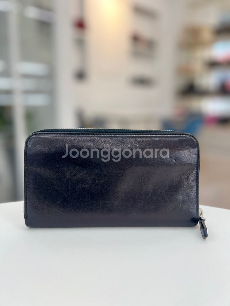 [중고명품 럭스올 울산점]프라다 레더 리본 장지갑 블랙 1M0506--2