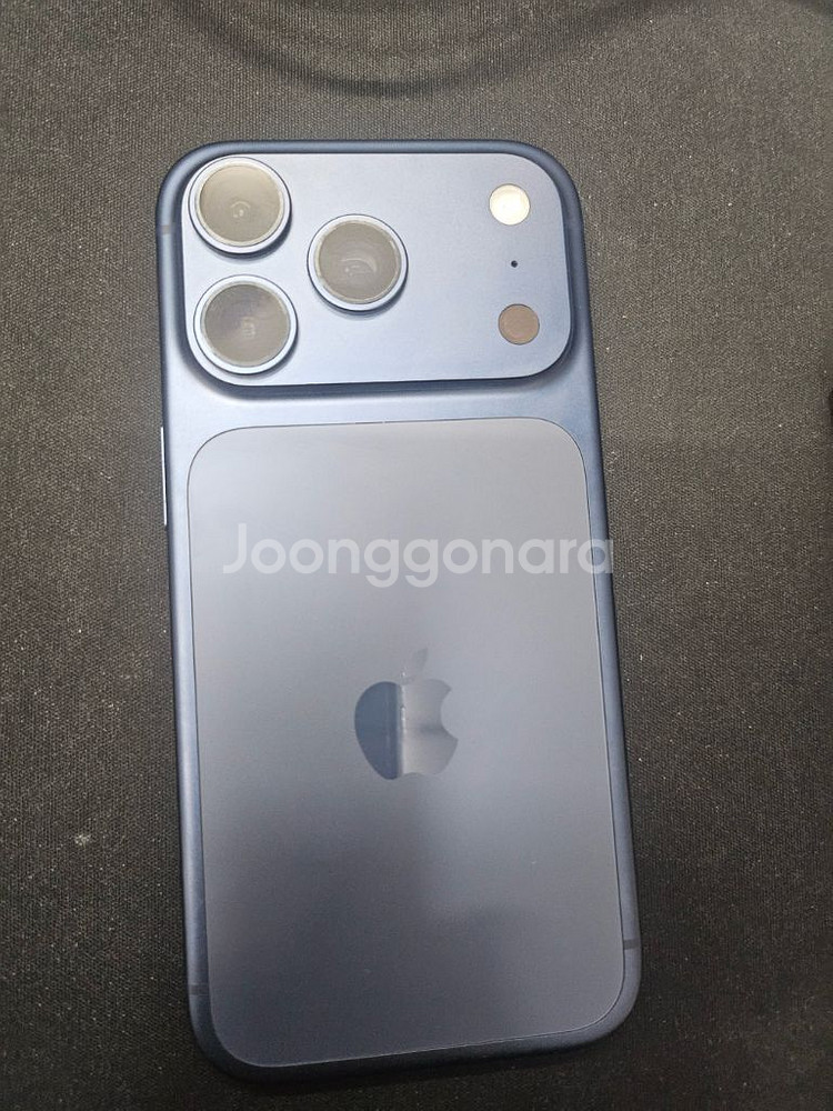 아이폰 17프로 512gb--1