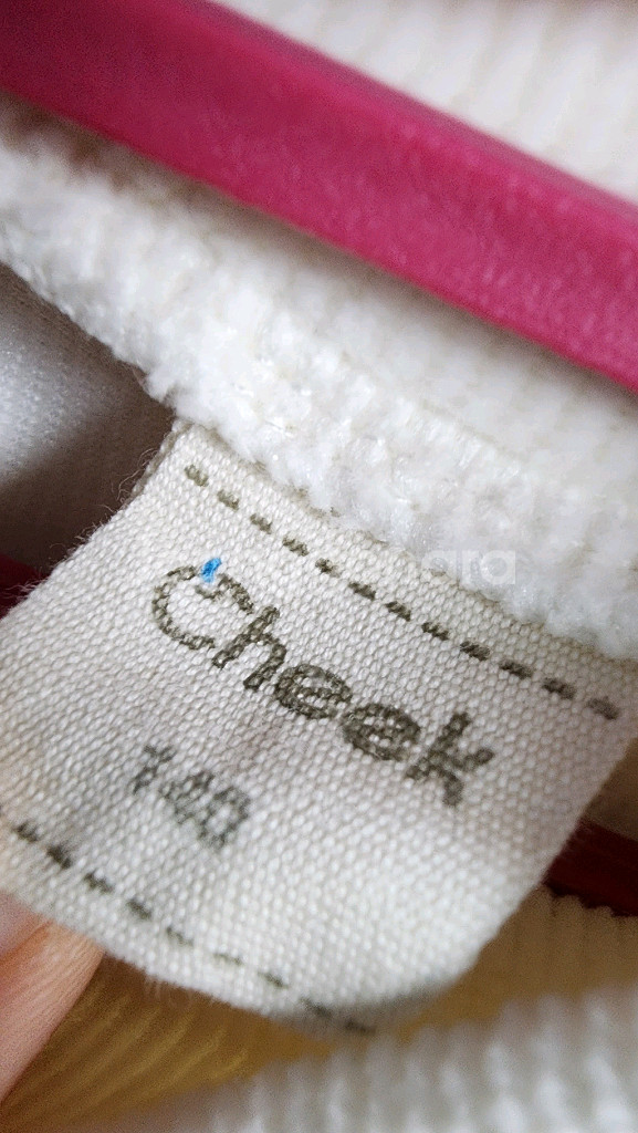 A) 여아 130~140 사이즈 옷--6