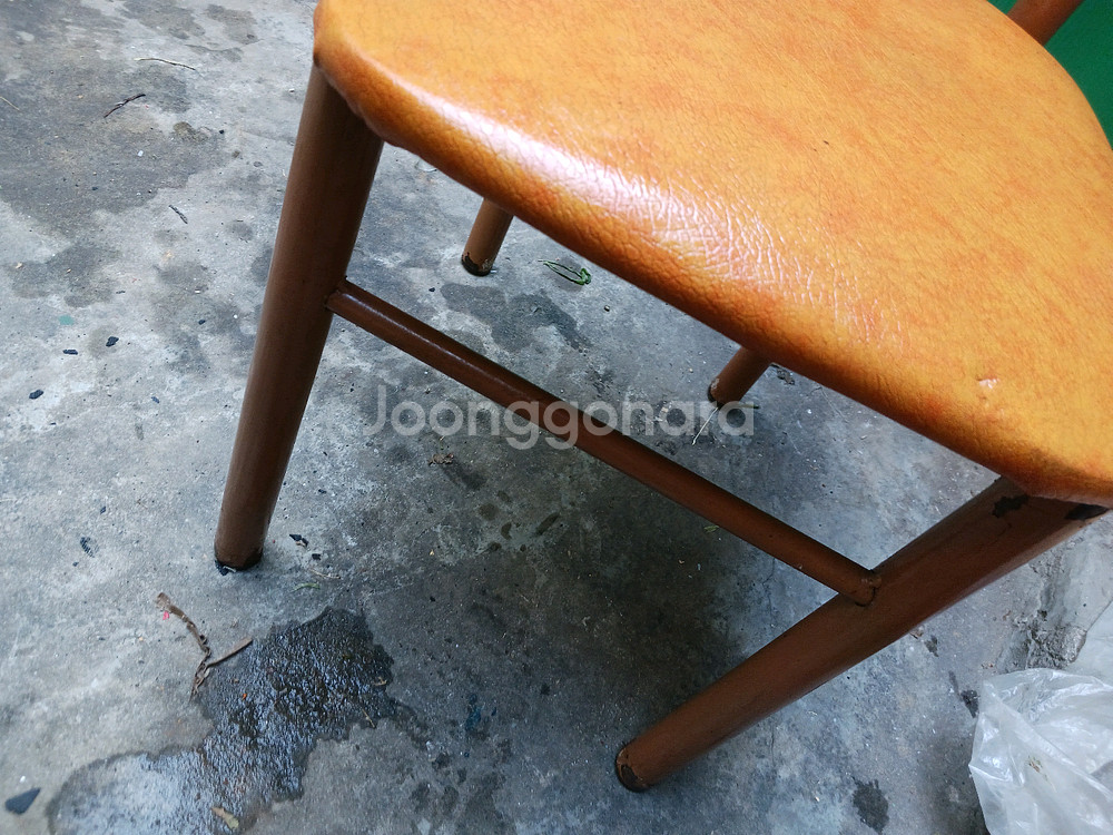 모던한 디자인 의자 2개,500와트 파워2개--5