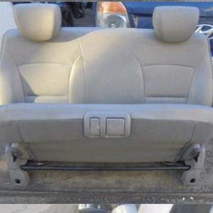 더 그랜드스타렉스 2020 12인승 순정 4열 시트