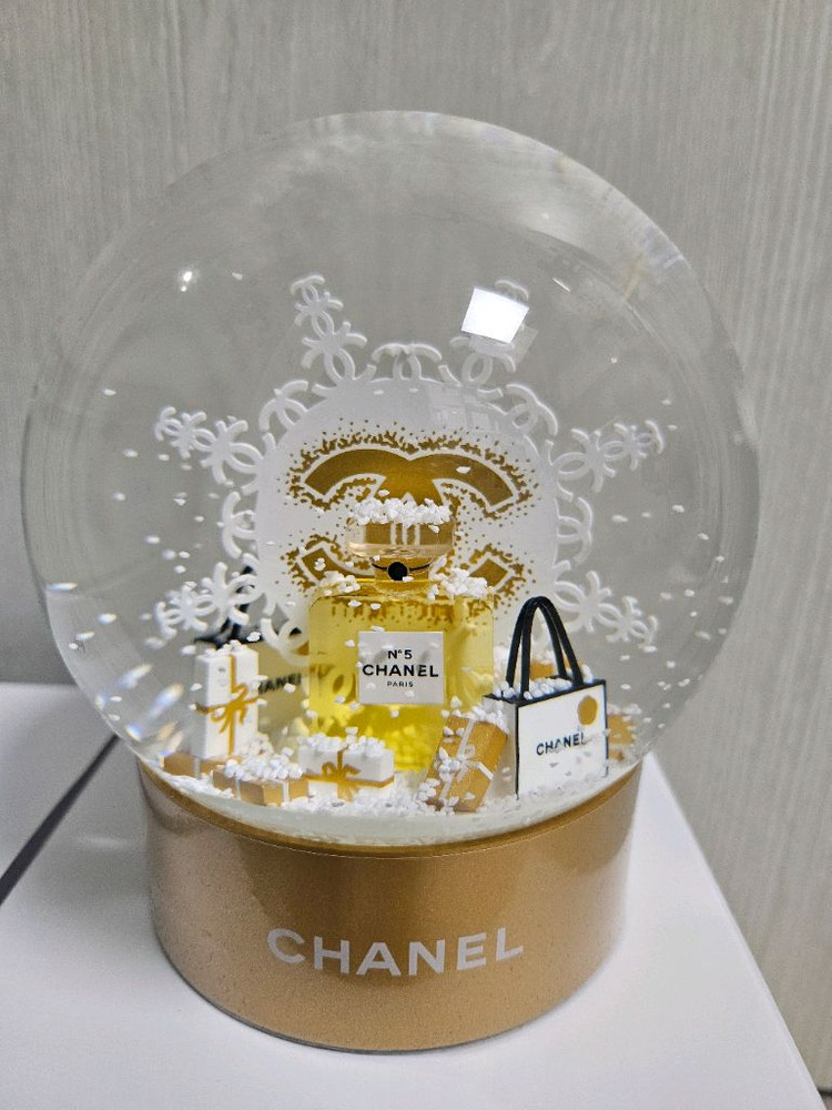 정품) 샤넬 2024 스노우볼 (코스메틱)--2