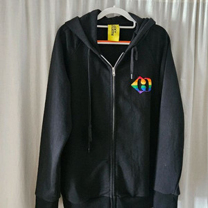 럭키슈에뜨 후드 집업