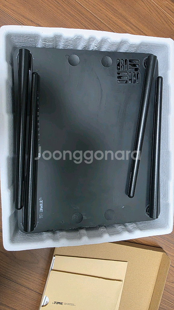 ipTIME 공유기 AX8008M--0