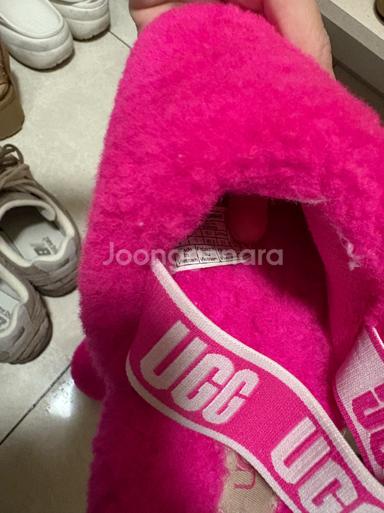 UGG 털슬리퍼 210 핑크--0