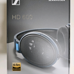 젠하이저 HD600 헤드폰 국내정발 미개봉 팝니다.