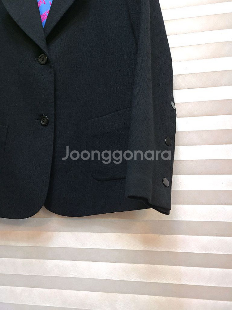 럭키슈에뜨> 울98 투버튼 자켓--3