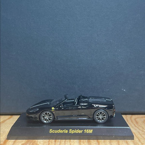 1:64 교쇼 페라리 스쿠데리아 스파이더 16M