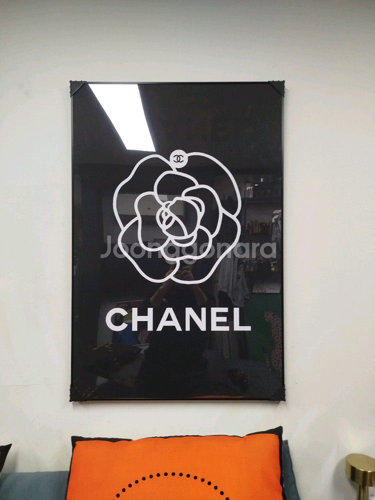 헬로키티 샤넬꽃 꽃그림 샤넬그림 샤넬액자 키티그림 키티액자 대형 그림 액자 팝아트 인테리어소품 인테리어액자 명품그림--7