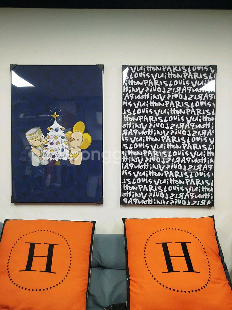 루이비통그림 루이비통액자 캐릭터 대형 그림 액자 팝아트 인테리어소품 인테리어액자 명품그림 가방 지갑 루이비통--3