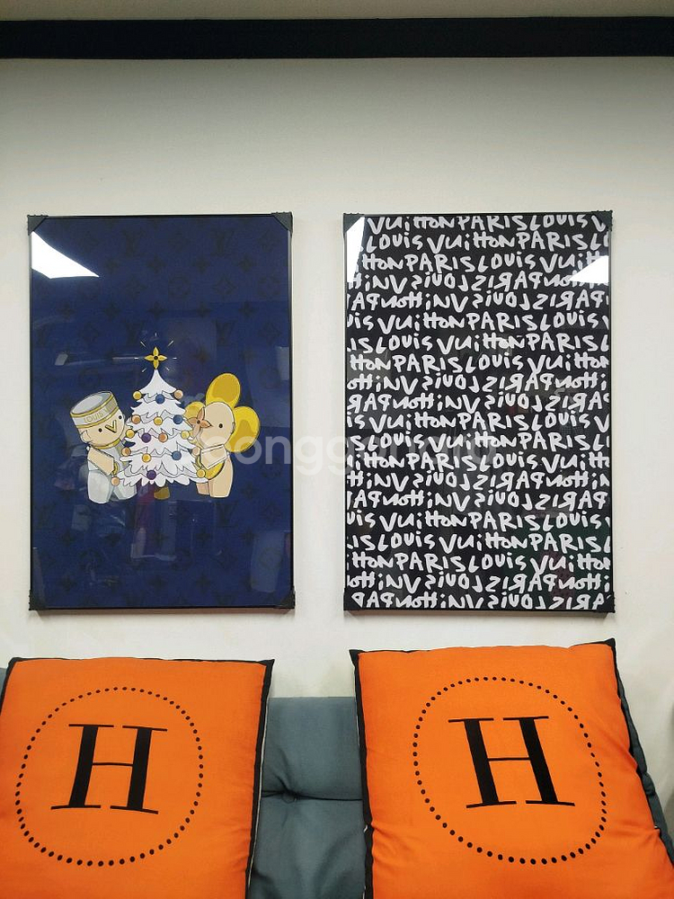 루이비통그림 루이비통액자 캐릭터 대형 그림 액자 팝아트 인테리어소품 인테리어액자 명품그림 가방 지갑 루이비통--1