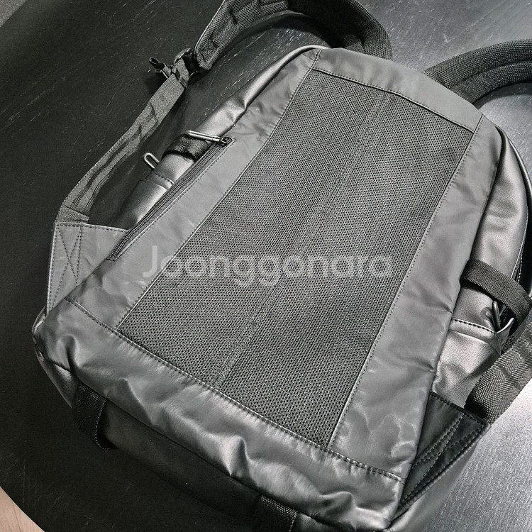 만다리나덕 시그니처 백팩 (블랙 가죽) S9T01651--5