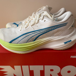 푸마 디비에이트 나이트로3 250 와이드
