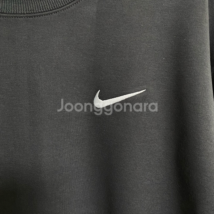 나이키 맨투맨--1