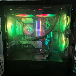 컴퓨터 본체 게이밍 PC i7 10700K, 32GB RAM 팝니다