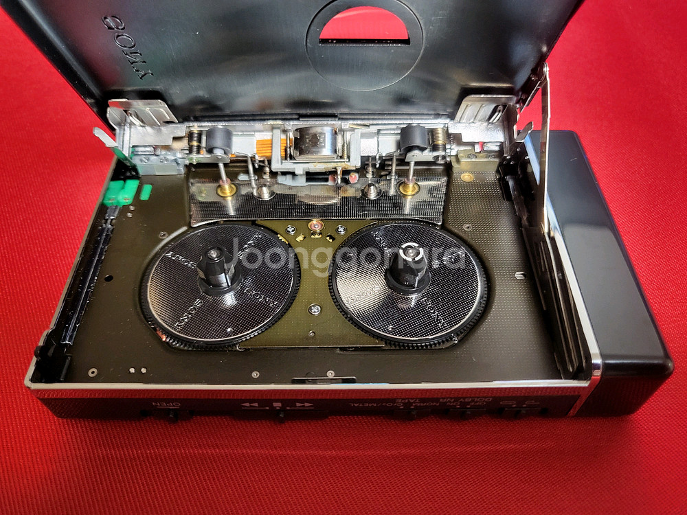 소니워크맨 WM-109 민트급 풀세트 정상작동품--7