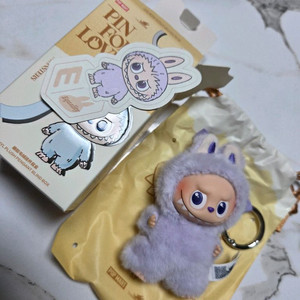 라부부 미니 e 팝마트 키링 핀포러브