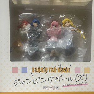 봇치더락 점핑걸즈 피규어 히토리 니지카 키타 료