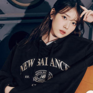 뉴발란스 여성 후드티