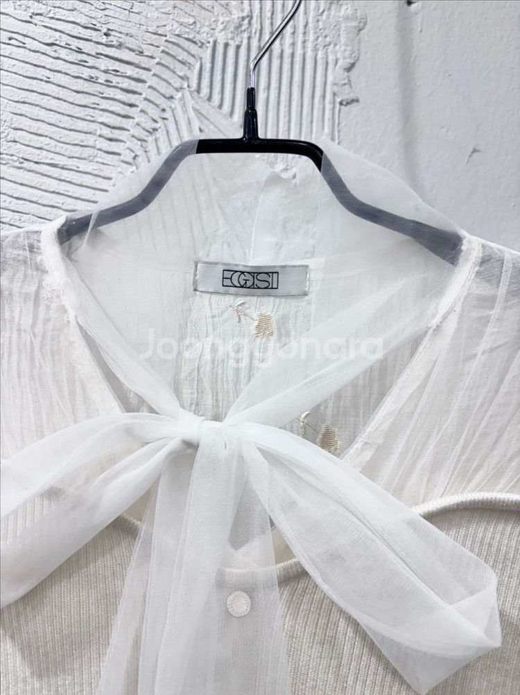 (11/9업뎃) 에고이스트 아이보리 쉬폰소매 니트--1