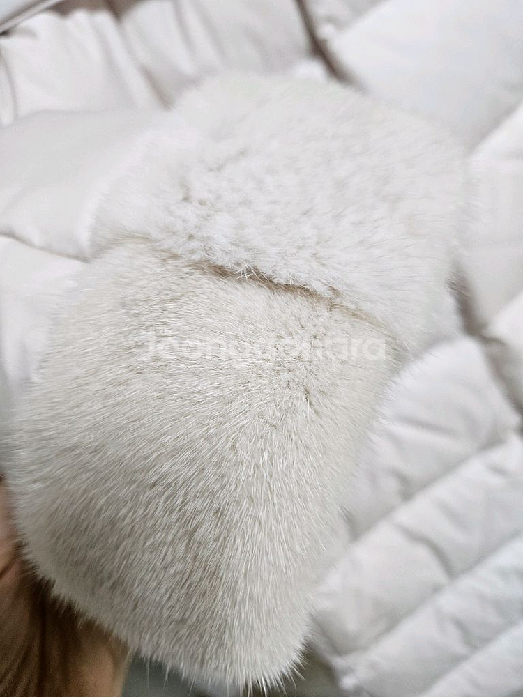 산드로 밍크퍼 구스 롱패딩--4